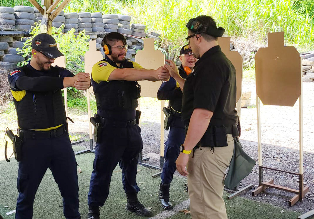 Policías municipales se capacitan constantemente para garantizar el mejor servicio a la comunidad de Goicoechea.